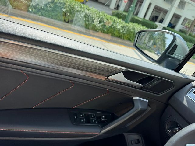 2024 Volkswagen Tiguan 2.0T SE FWD - 22944653 - 30