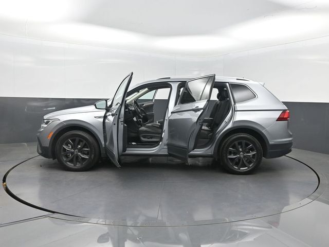 2024 Volkswagen Tiguan 2.0T SE FWD - 23014954 - 38