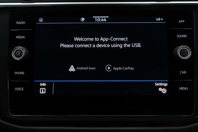 2024 Volkswagen Tiguan 2.0T SE FWD - 23024255 - 25