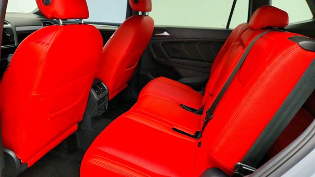 2024 Volkswagen Tiguan 2.0T SE R-Line Black - 22975403 - 18