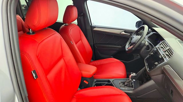 2024 Volkswagen Tiguan 2.0T SE R-Line Black - 22975403 - 21