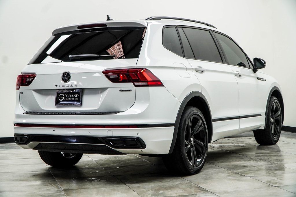 2024 Volkswagen Tiguan SE R-Line Black photo 12
