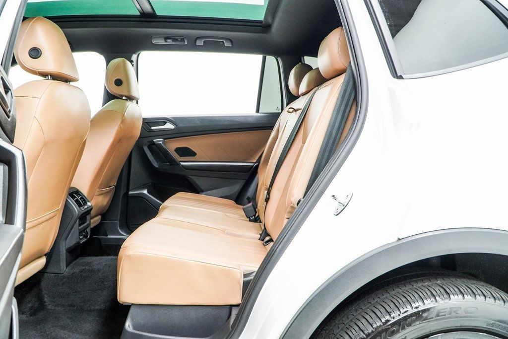 2024 Volkswagen Tiguan SE R-Line Black photo 38