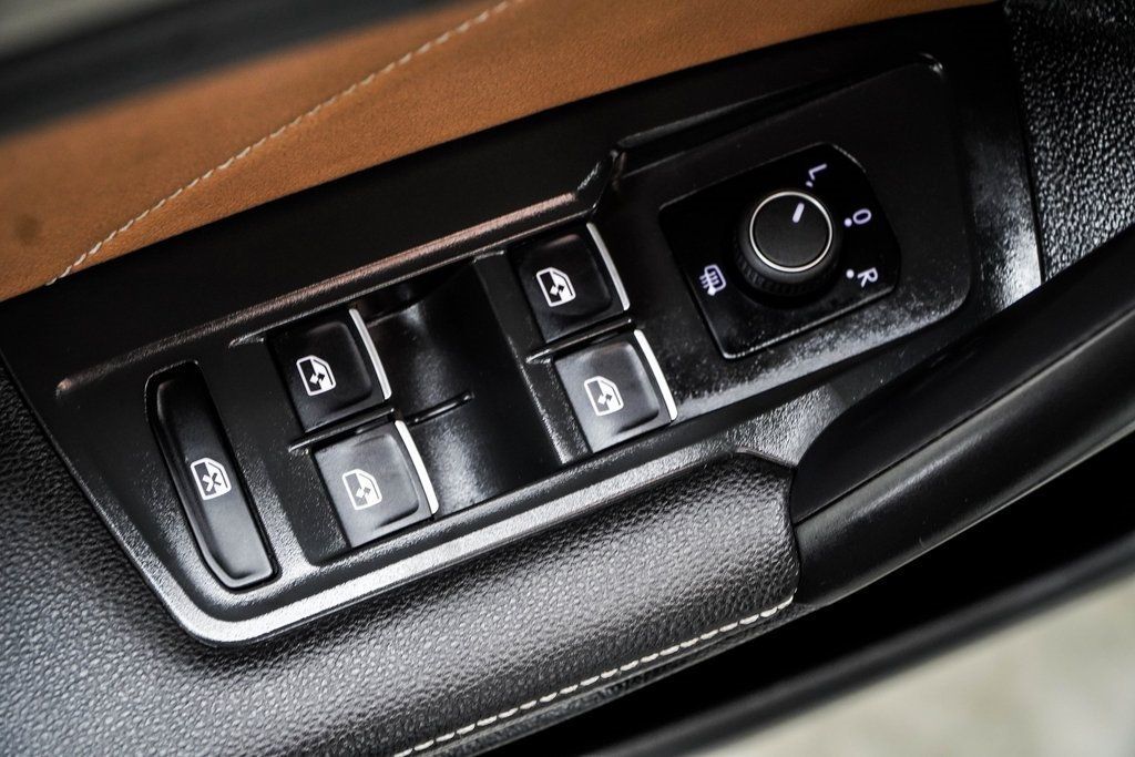 2024 Volkswagen Tiguan SE R-Line Black photo 40