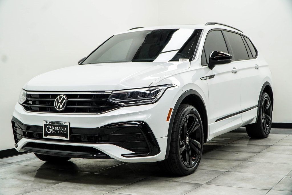 2024 Volkswagen Tiguan SE R-Line Black photo 6