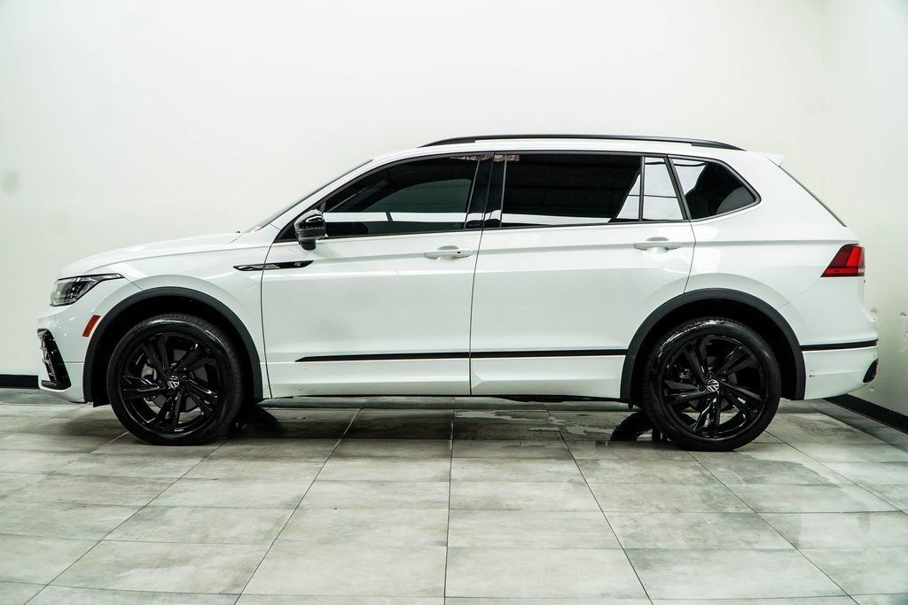 2024 Volkswagen Tiguan SE R-Line Black photo 8