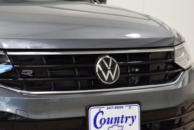 2024 Volkswagen Tiguan 2.0T SE R-Line Black 4MOTION - 22916712 - 10