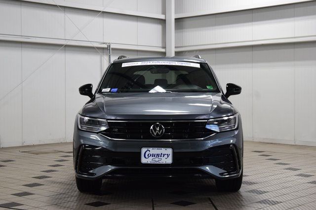 2024 Volkswagen Tiguan 2.0T SE R-Line Black 4MOTION - 22916712 - 1