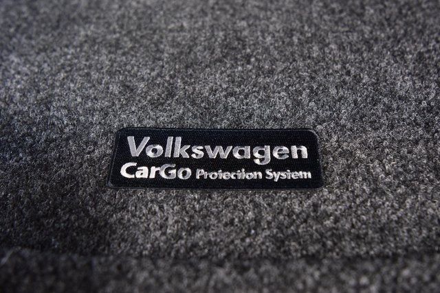2024 Volkswagen Tiguan 2.0T SE R-Line Black 4MOTION - 22916712 - 25