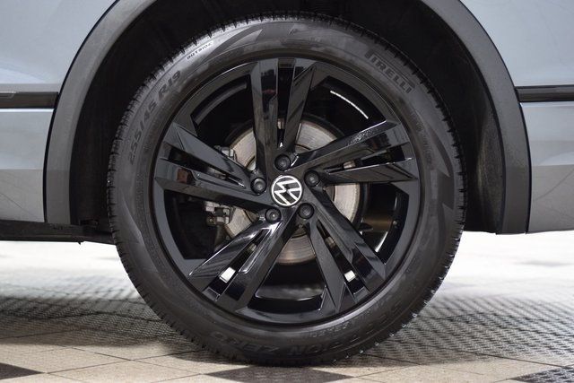 2024 Volkswagen Tiguan 2.0T SE R-Line Black 4MOTION - 22916712 - 29