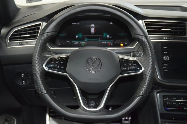 2024 Volkswagen Tiguan 2.0T SE R-Line Black 4MOTION - 22916712 - 40