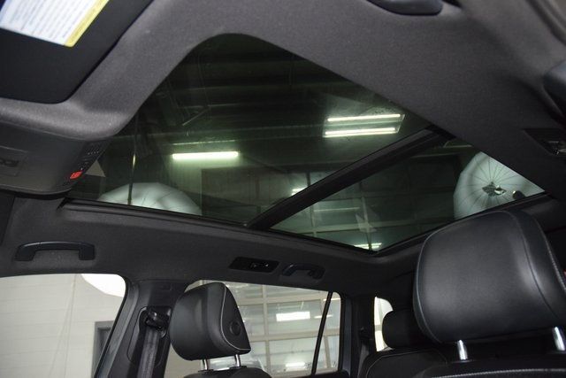 2024 Volkswagen Tiguan 2.0T SE R-Line Black 4MOTION - 22916712 - 52