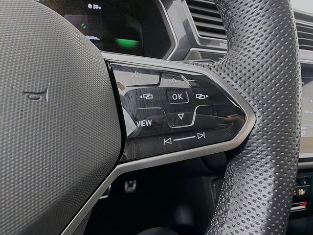 2024 Volkswagen Tiguan 2.0T SE R-Line Black 4MOTION - 22984352 - 11