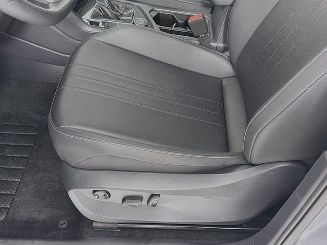 2024 Volkswagen Tiguan 2.0T SE R-Line Black 4MOTION - 22984352 - 18