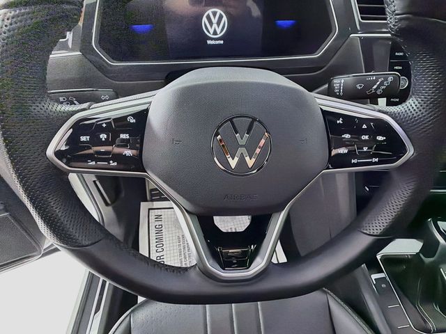 2024 Volkswagen Tiguan 2.0T SE R-Line Black 4MOTION - 23063746 - 10