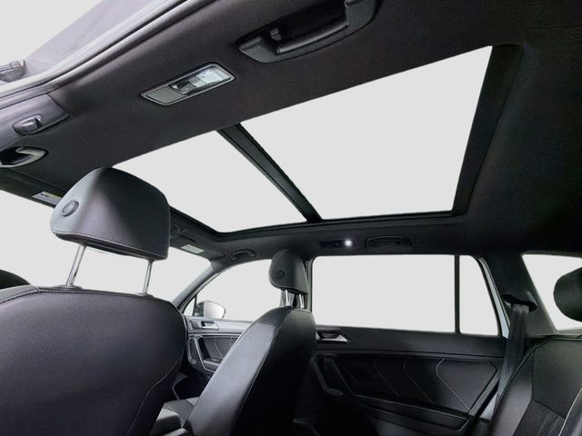 2024 Volkswagen Tiguan 2.0T SE R-Line Black 4MOTION - 23063746 - 19