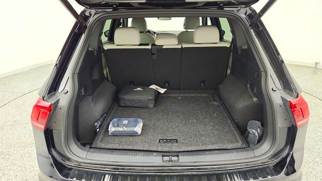 2024 Volkswagen Tiguan 2.0T SE R-Line Black 4MOTION - 23018404 - 21