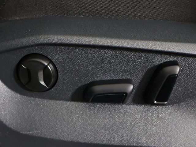 2024 Volkswagen Tiguan 2.0T SE R-Line Black FWD - 23045807 - 33