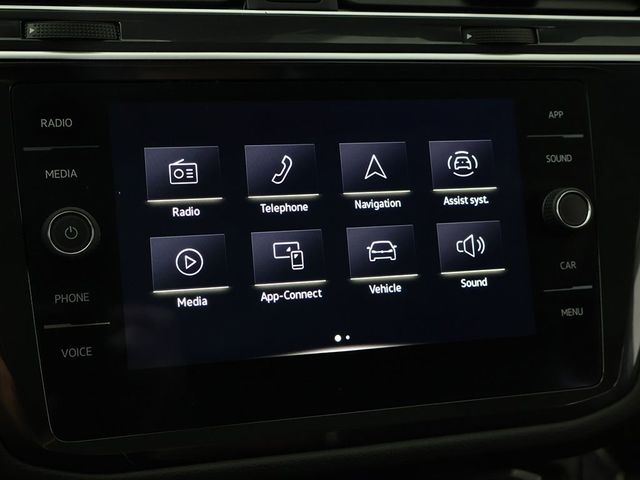 2024 Volkswagen Tiguan 2.0T SE R-Line Black FWD - 23045807 - 47