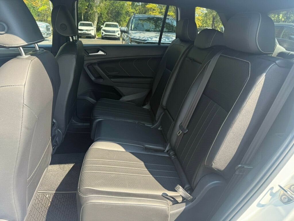 2024 Volkswagen Tiguan SE R-Line Black photo 7