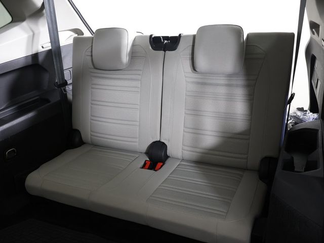 2024 Volkswagen Tiguan 2.0T S FWD - 22957734 - 34