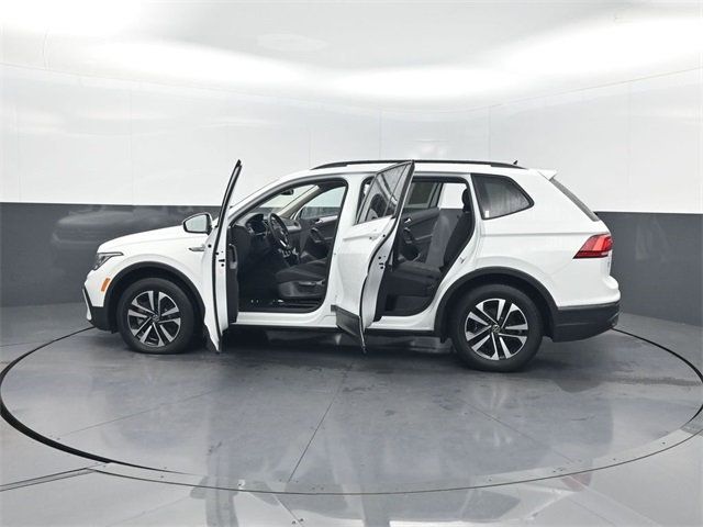 2024 Volkswagen Tiguan 2.0T S FWD - 22948356 - 40