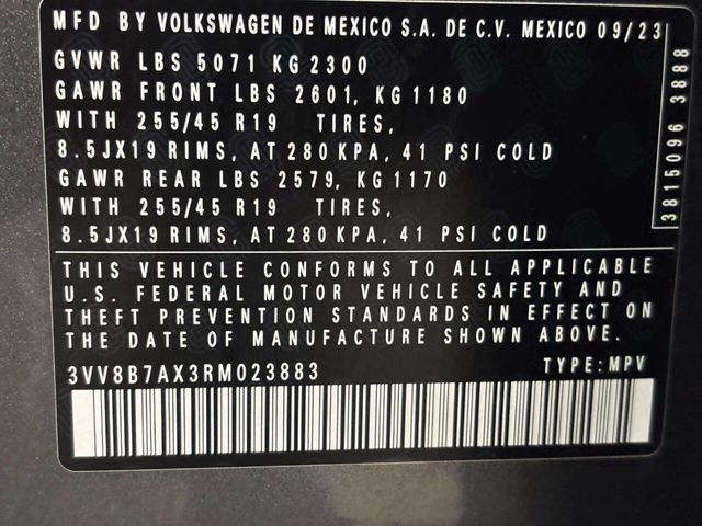 2024 Volkswagen Tiguan SE R Line Black 4Motion AWD 4dr SUV - 23036797 - 37