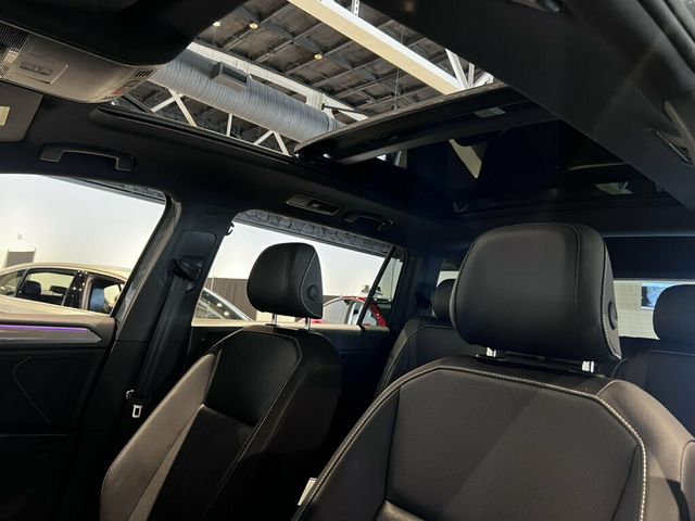 2024 Volkswagen Tiguan TravelAssist/HeatedFrontSeats/1st&2ndRowSunroof/AdaptiveCruise - 23068892 - 11