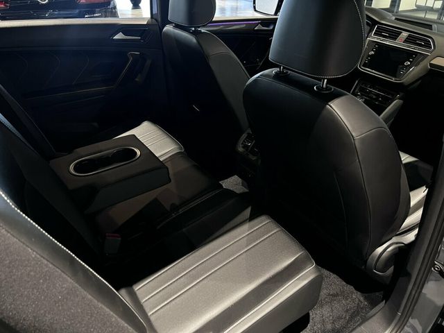 2024 Volkswagen Tiguan TravelAssist/HeatedFrontSeats/1st&2ndRowSunroof/AdaptiveCruise - 23068892 - 17