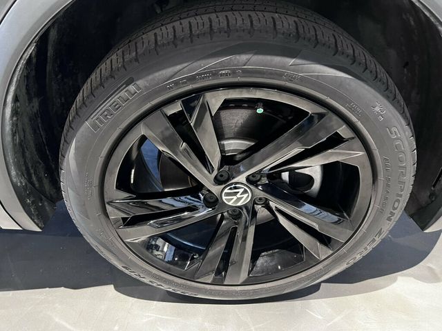 2024 Volkswagen Tiguan TravelAssist/HeatedFrontSeats/1st&2ndRowSunroof/AdaptiveCruise - 23068892 - 28