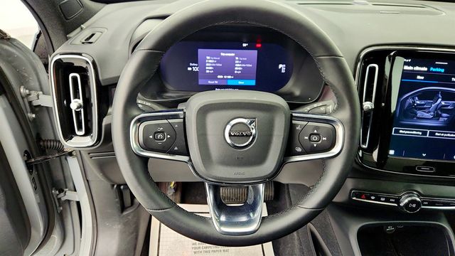 2024 Volvo C40 Recharge Pure Electric Twin AWD Ultimate (403-hp, 257 miles of range) - 22969075 - 11