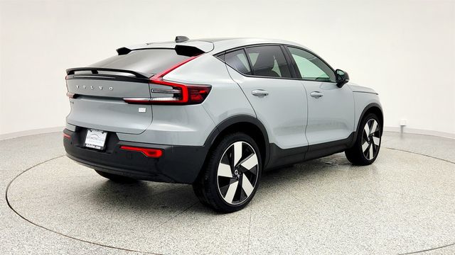 2024 Volvo C40 Recharge Pure Electric Twin AWD Ultimate (403-hp, 257 miles of range) - 22969075 - 3