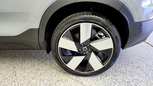 2024 Volvo C40 Recharge Pure Electric Twin AWD Ultimate (403-hp, 257 miles of range) - 22969075 - 7