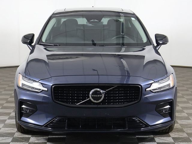 2024 Volvo S60 B5 AWD Core Dark Theme - 22960854 - 11