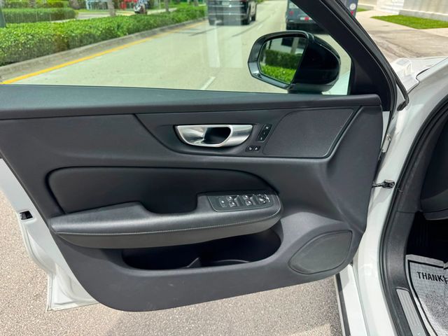 2024 Volvo S60 B5 AWD Core Dark Theme - 23037290 - 19