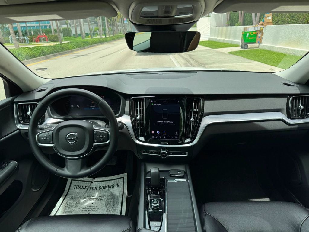 2024 Volvo S60 B5 AWD Core Dark Theme - 23037290 - 20