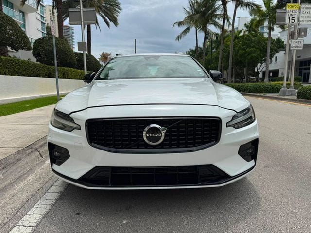 2024 Volvo S60 B5 AWD Core Dark Theme - 23037290 - 2