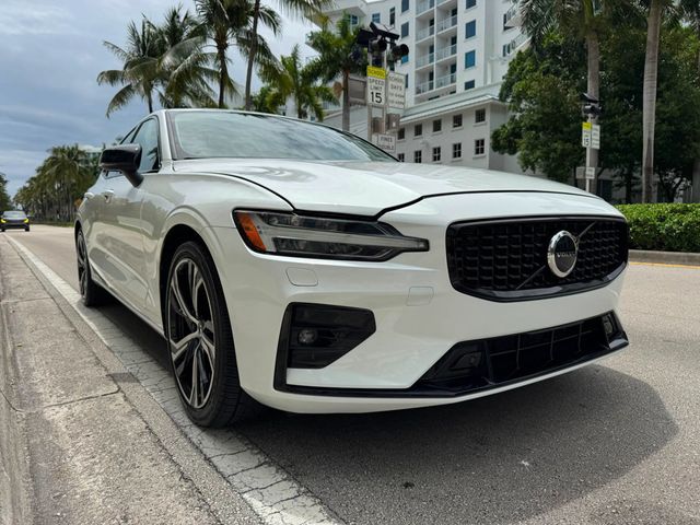 2024 Volvo S60 B5 AWD Core Dark Theme - 23037290 - 7