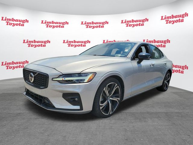 2024 Volvo S60 B5 AWD Core Dark Theme - 23046639 - 17