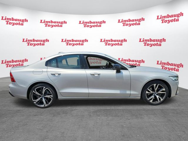 2024 Volvo S60 B5 AWD Core Dark Theme - 23046639 - 18