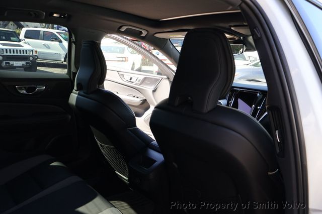 2024 Volvo S60 B5 AWD Plus Black Edition - 23090069 - 19