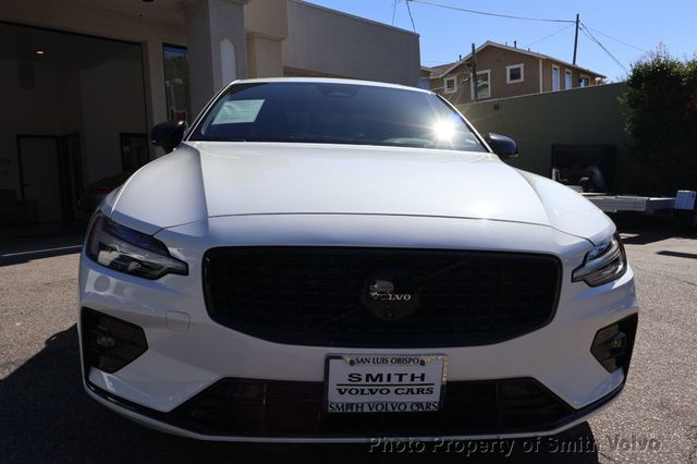 2024 Volvo S60 B5 AWD Plus Black Edition - 23090069 - 7