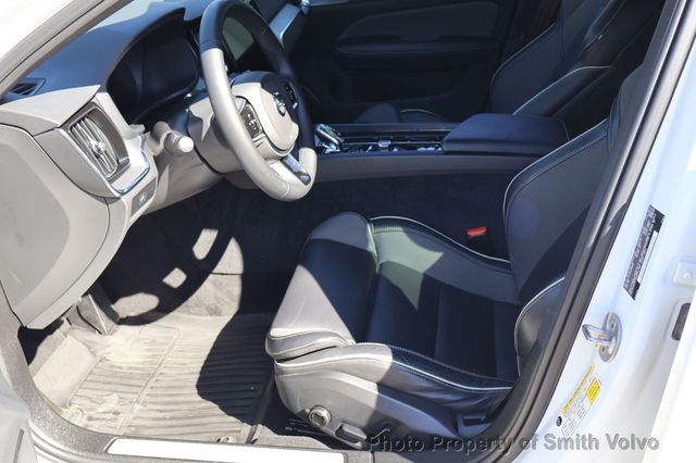 2024 Volvo S60 B5 AWD Plus Black Edition - 23090069 - 8