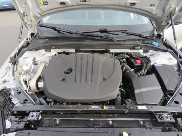 2024 Volvo S60 B5 AWD Plus Dark Theme - 22942280 - 13