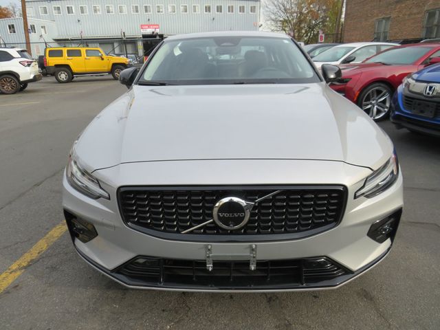 2024 Volvo S60 B5 AWD Plus Dark Theme - 22942280 - 1