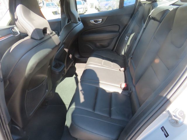 2024 Volvo S60 B5 AWD Plus Dark Theme - 23017563 - 9