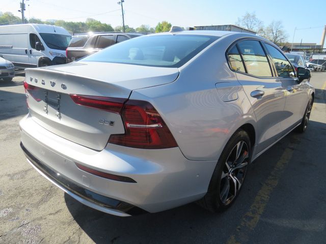 2024 Volvo S60 B5 AWD Plus Dark Theme - 23017563 - 4