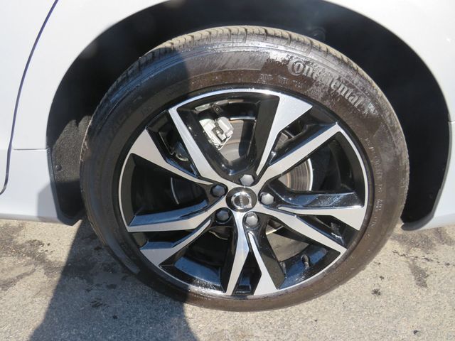 2024 Volvo S60 B5 AWD Plus Dark Theme - 23017563 - 8