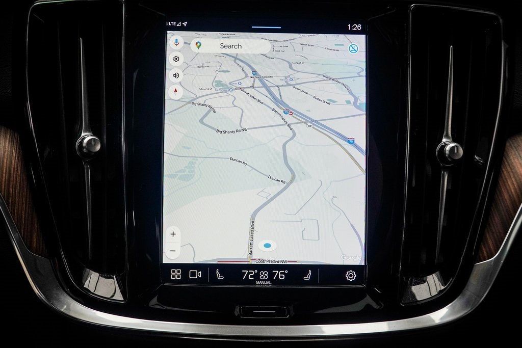 2024 Volvo S60 B5 AWD Plus photo 24