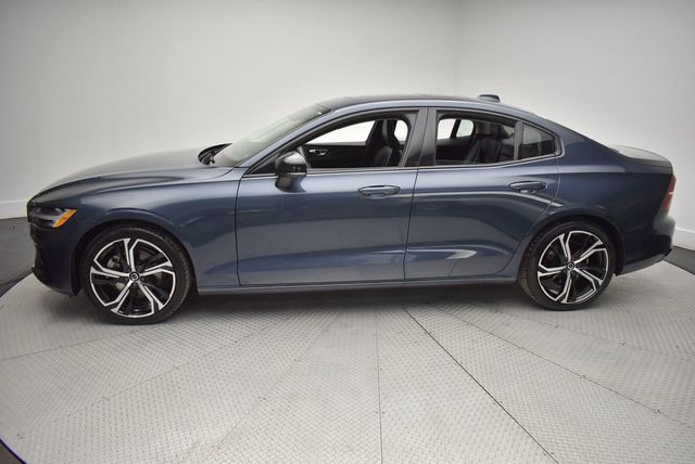 2024 Volvo S60 B5 AWD Plus Dark Theme - 22974569 - 7